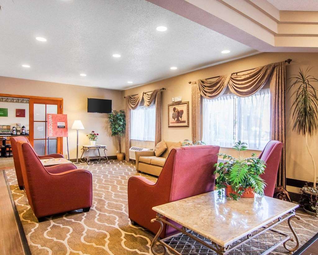 Comfort Inn Medford South Beltér fotó